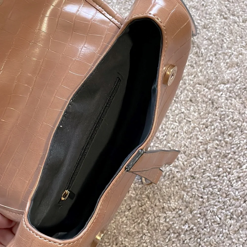 Brown/Tan Faux Crocodile Saddle Bag - Picture 4 of 8